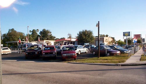 lot1.jpg (28623 bytes)