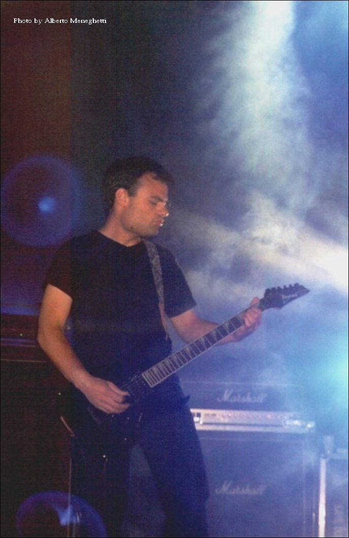 man3-m.jpg