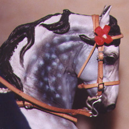 Costumehead.jpg (82911 bytes)