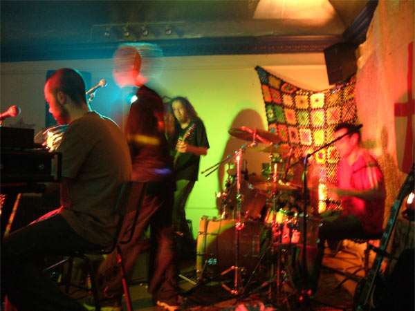 View from the back ... poor stan had twisted his ankle ... aaahh