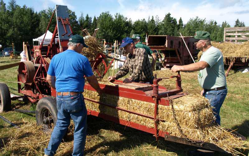 Old wire tie straw press