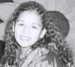 mayra_headsht.jpg (15427 bytes)