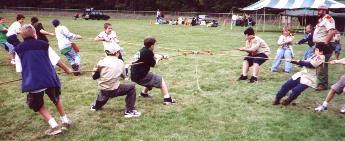 Image of scouts participating in a tug-of-war