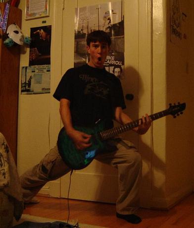 Now that is one hott......guitar