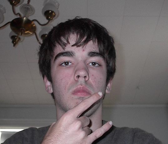 Kyle looks like a sleepless murderer in this pic.  Hair is bit longer than I remember, awsome.