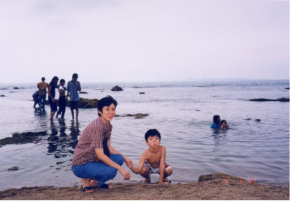 anyer-dede-and-mami