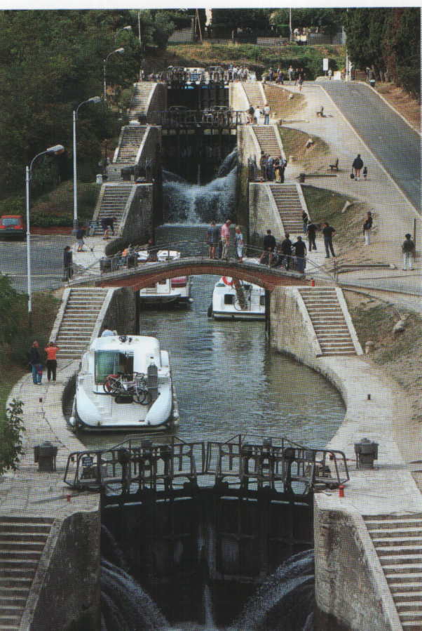 Fonserenne  Flight.JPG (74568 bytes)