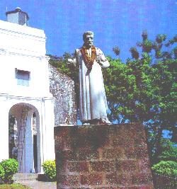 Statue of St Francis Xavier on St Paul's Hill