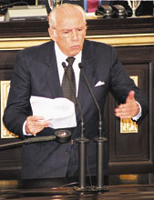 Jorge Olavarr�a