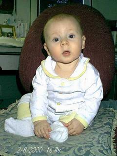dylan4282000.jpg (16476 bytes)