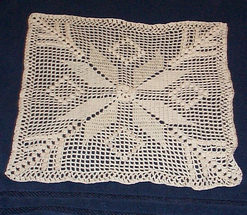 Arrow Doily