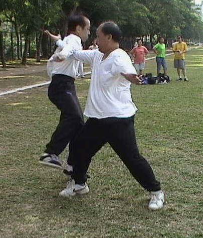 litdemo.jpg (46343 bytes)