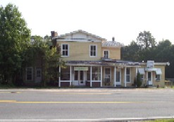 Office Space For Rent in quaint Old Glen Allen Store!!