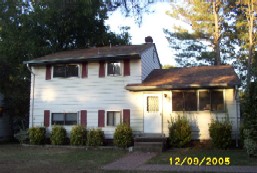 Beautiful tri-level.&nbsp; Nearly everything new!&nbsp; Call Ron at 804-241-8822 or Fred at 804-651-8842.