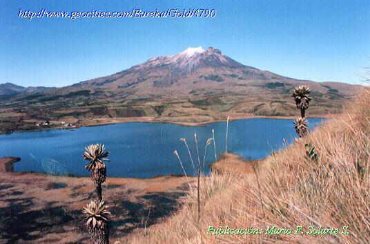 Volc�n - nevado y laguna de Cumbal