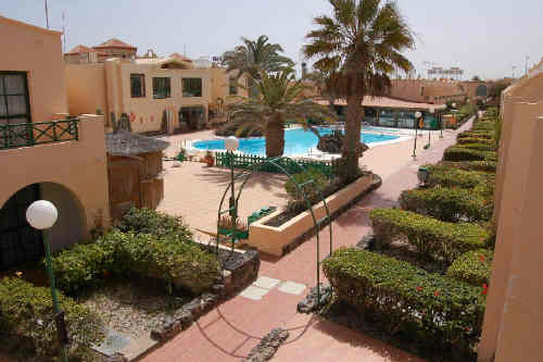 one bedroom apartment on complex with pool caleta de fuste
