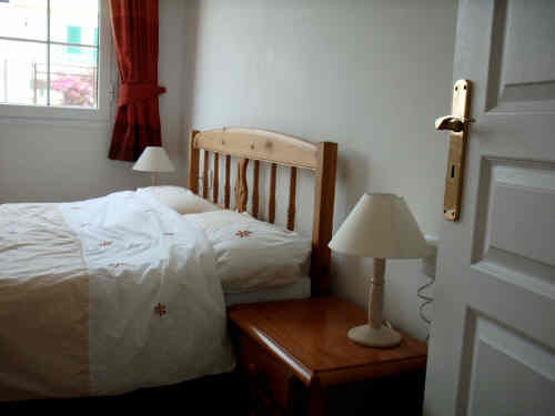 Double bedroom holiday rental near beach and town Caleta de Fuste