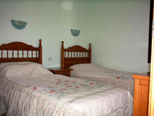 e-mail sue@rent-fuerteventura.com
