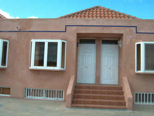 e-mail sue@rent-fuerteventura.com
