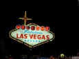 vegas sign.jpg (37110 bytes)