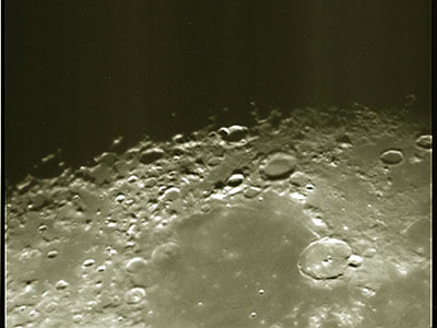Luna1.jpg (32344 byte)