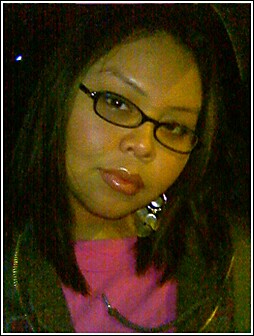 tee'z sAsSaY pose....