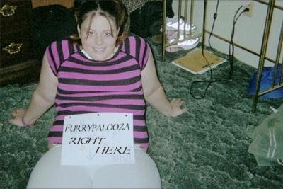 Now, THATS an invitation!!