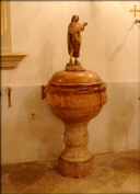 Taufbrunnen in unserer Kriche