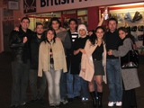 Mia vradia sto Litten Tree