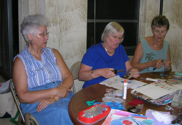 PaperbeadsworkshopSummer20053