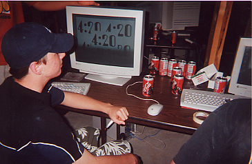 5_6_hurtz_chillin.jpg (127729 bytes)