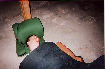5_6_macabre_sleepytime.jpg (119198 bytes)