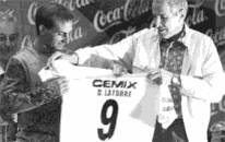 Presentaci�n con la #9 del Club Comunicaciones