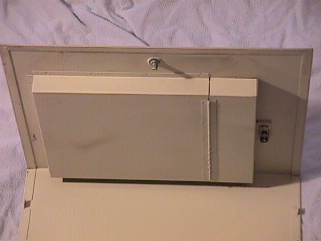 A cute book holding box