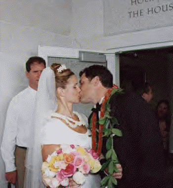 [Kiss]