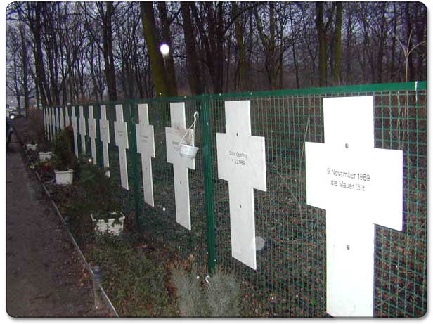 berlinwall_memrial3