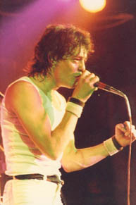 eddie.jpg (15886 bytes)