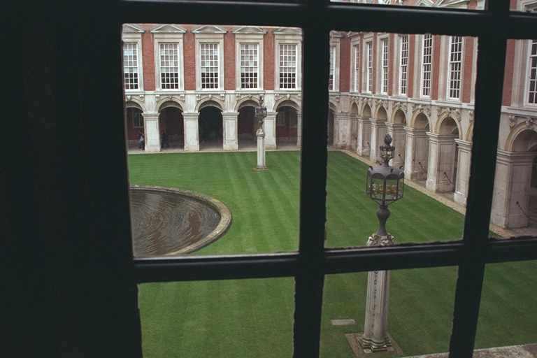Palace
Courtyard