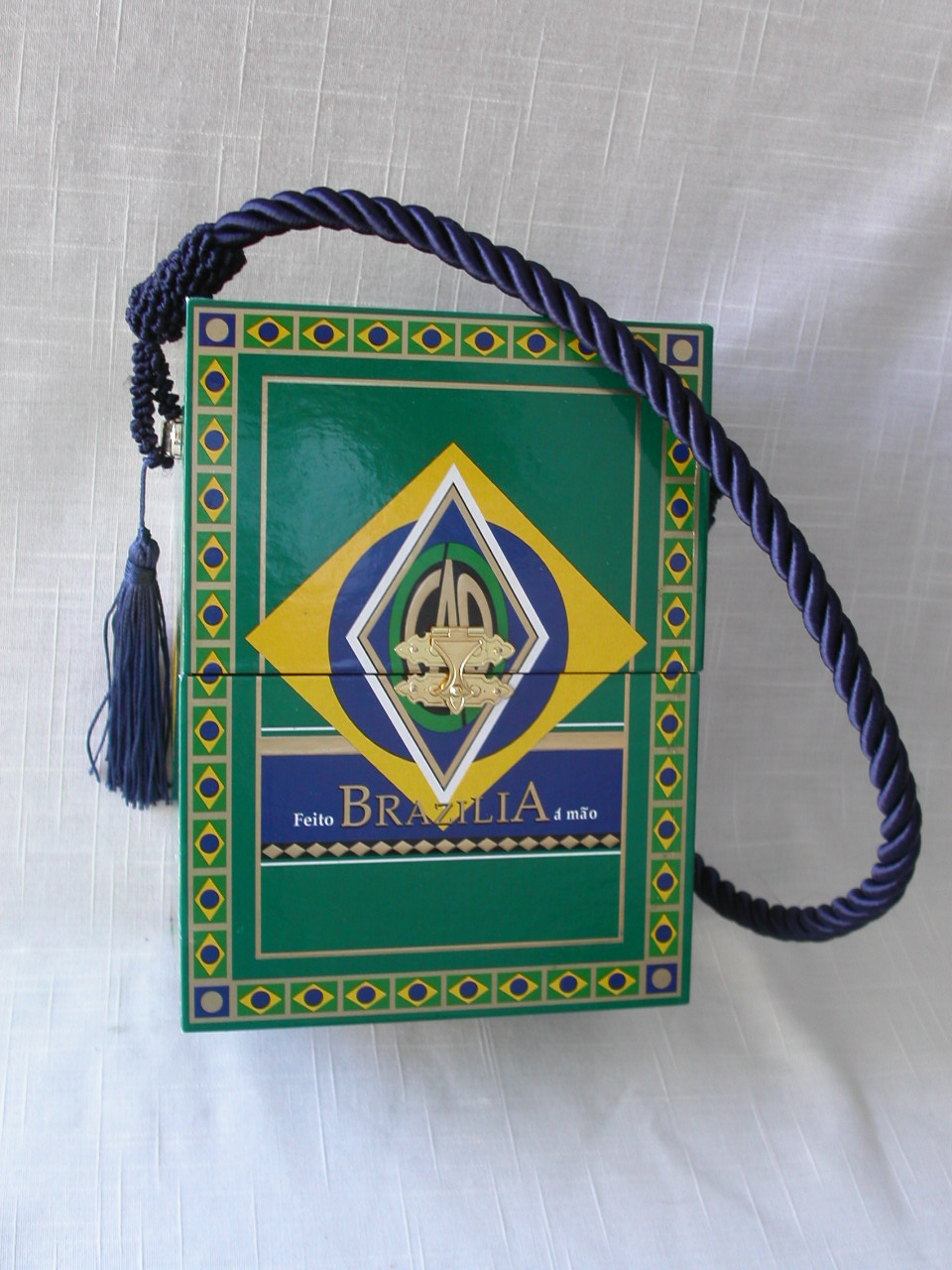 Cord handle and matching tassel