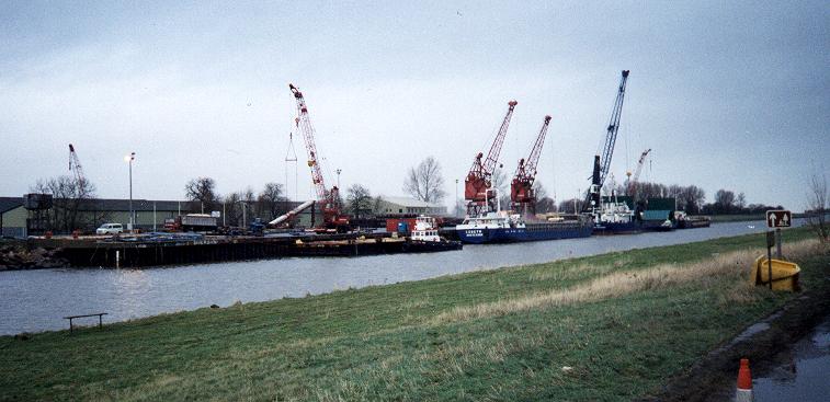 Felixstowe eat your heart out, Port Sutton Bridge is where the action is!