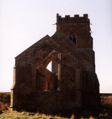Wiggenhall St Peter's ruined church