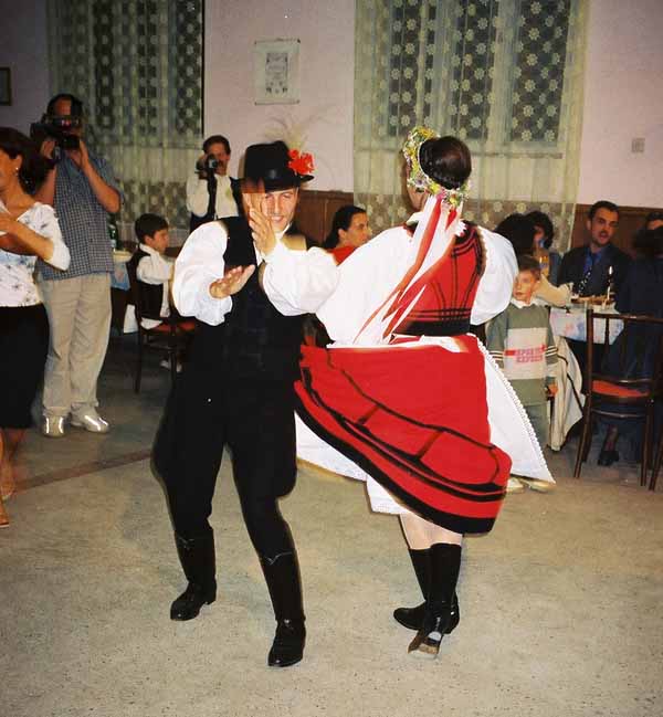 Hungarian Dancers