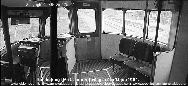 bild av rälsbuss Y7 i Lesjöfors före avgång till Kristinehamn fredagen den trettonde juli 1984