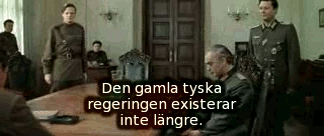 General Krebs: Den gamla tyska regeringen existerar inte längre. Bild ur Ozerovs spelfilm »Sista stormningen« (Befrielse 5).