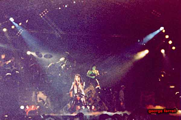 Alice Cooper - Wembley Arena - London
 - 1984