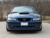 front.jpg (64455 bytes)