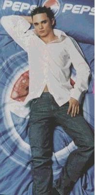 Gaz On Da Bed ...Piccie from Kayleigh...
