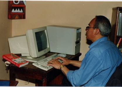 El escritor en actividad creadora