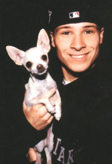 How adorable!! How can someone be so fine, yet so unreachable!!??