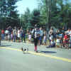parade01-3.jpg (81975 bytes)